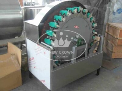 Semi-Automatic glass bottle jar washing brushing machine